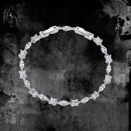 Noir Bracelet (Adjustable Size)